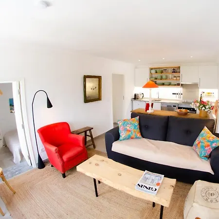 Casa Kooka - Rose Apartamento Colares